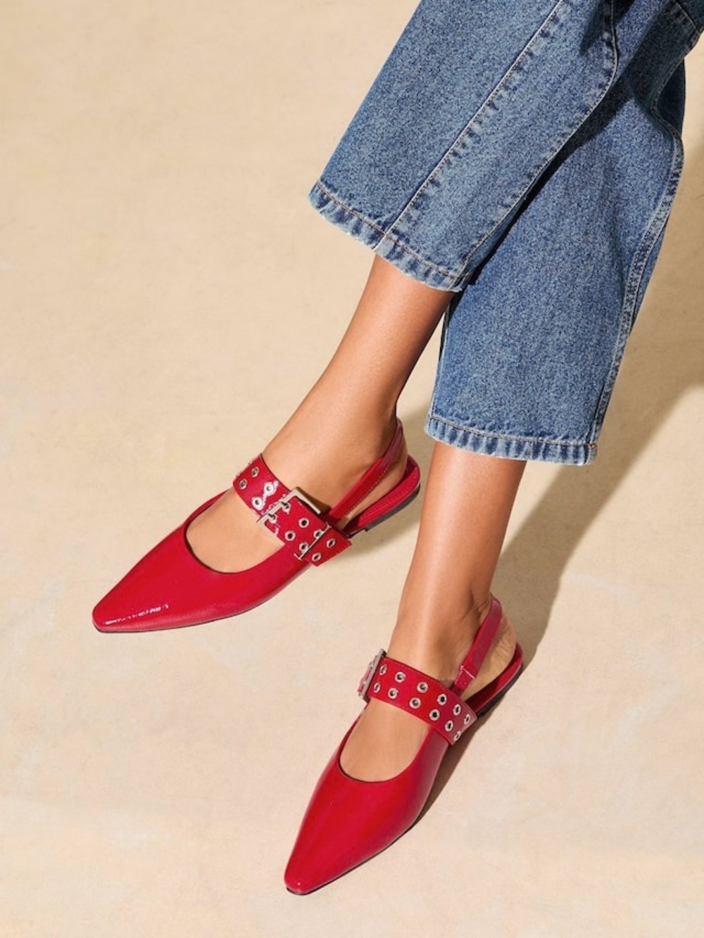 🆕{Steve Madden} Smokee Red Patent Pointed Slingback with Grommet Straps - Picture 1 of 16